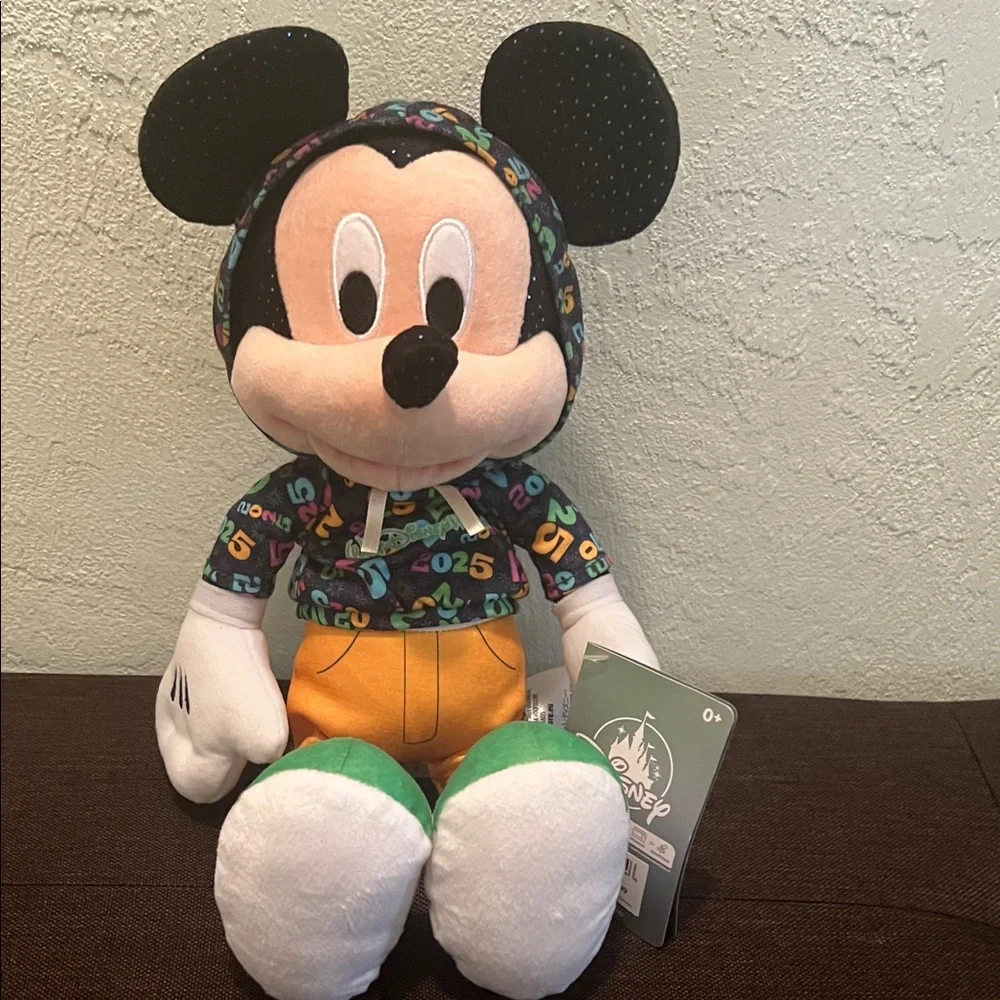 ( 0360) Colorful Mickey Mouse Plush Toy - Picture 1 of 16